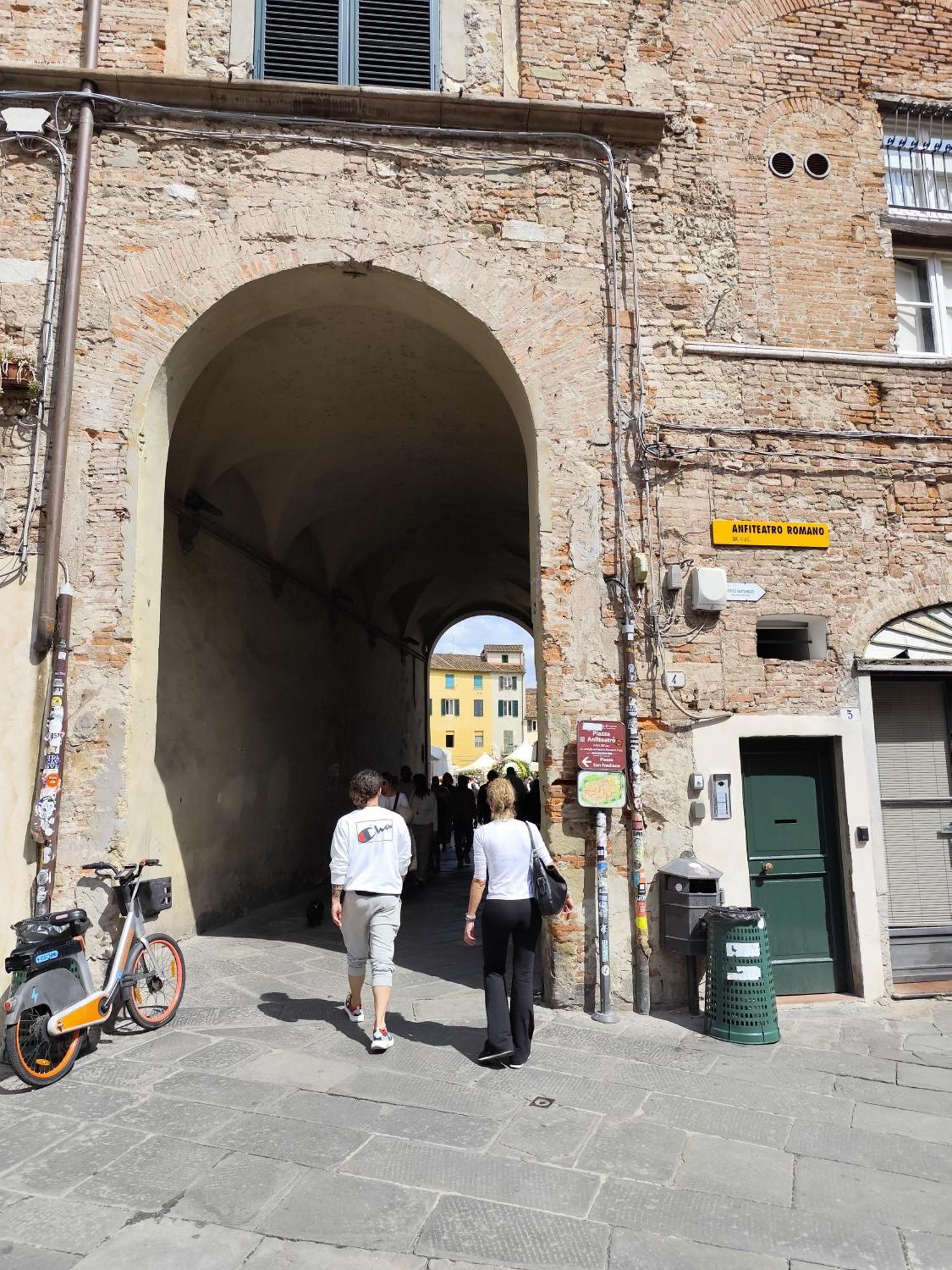 Appartement Casa Rosina + Box Per Auto 2 Bici 1,5km Dalle Mura *